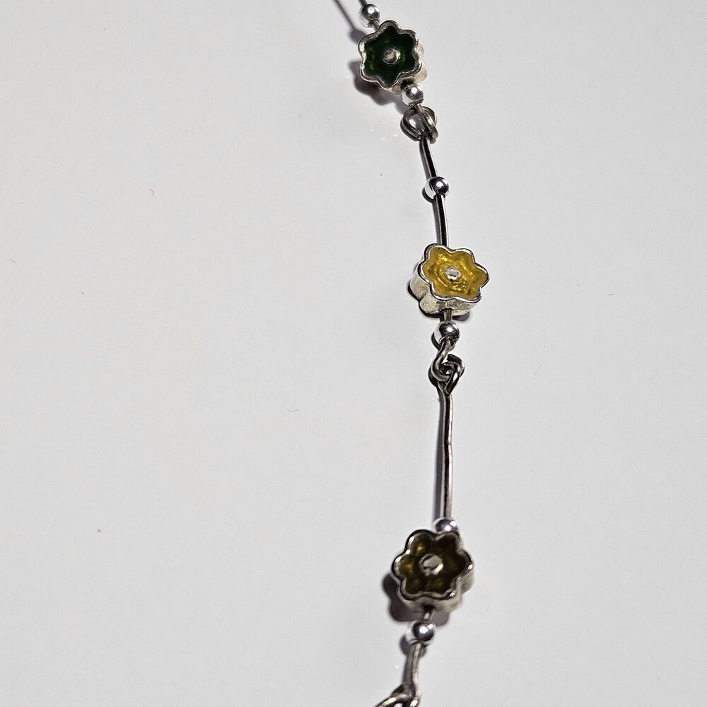 Silver Tone Green Yellow Dainty Flowers Necklace 14.5"